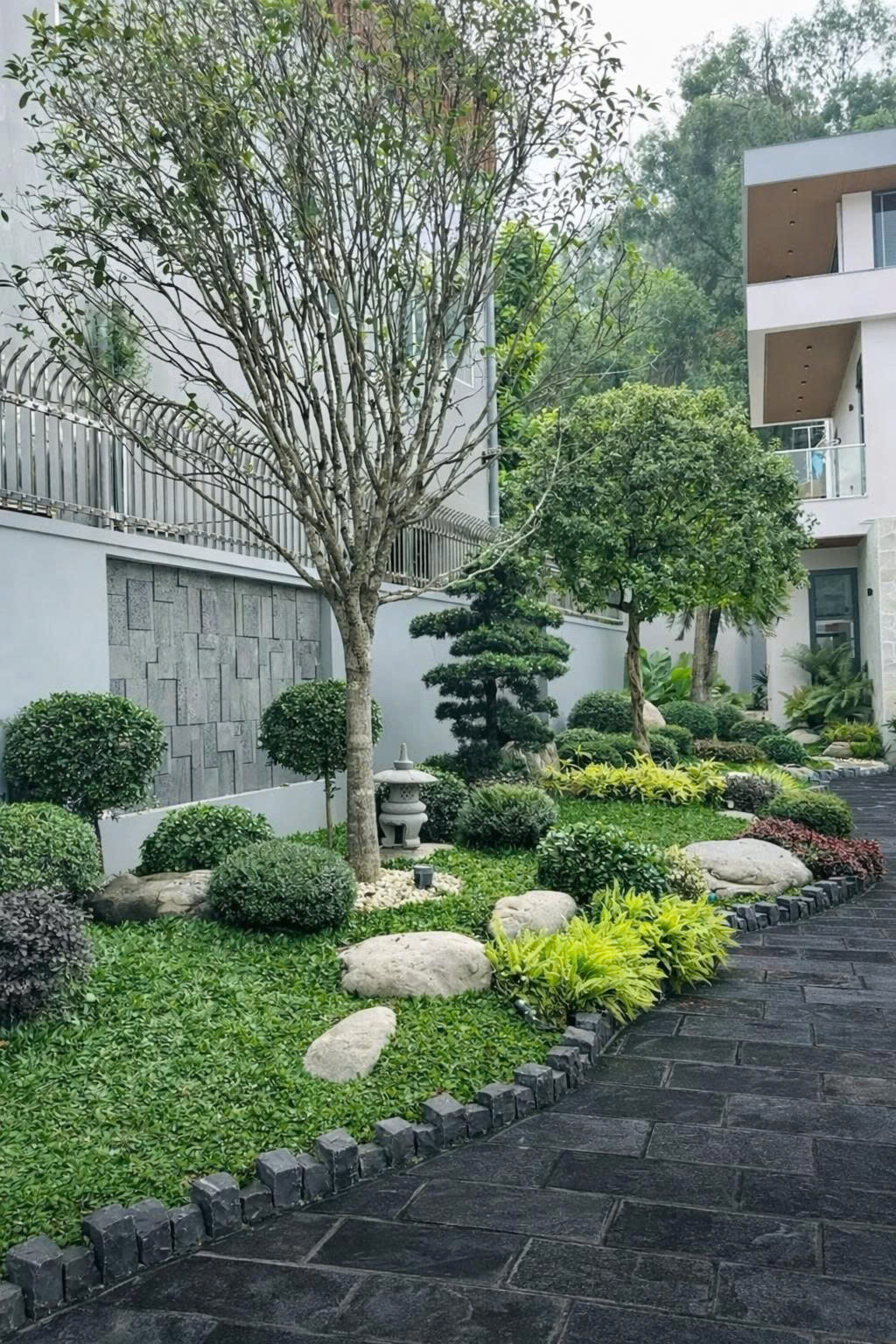 Đá slate Lai Châu sử dụng trong thiết kế sân vườn nghệ thuật