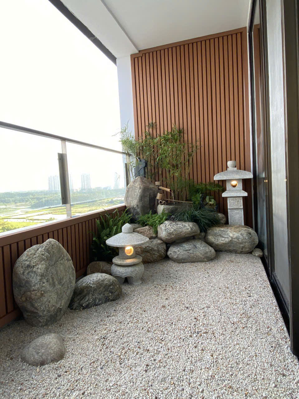 mẫu sân vườn ban công chung cư phong cách Nhật