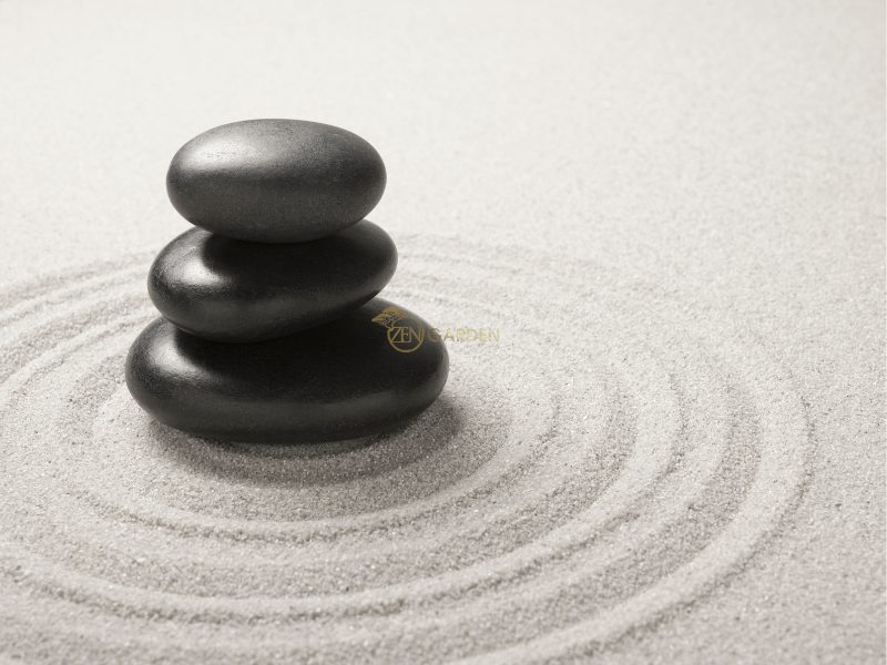 Đá phong thủy, chuông gió và các vật phẩm trang trí tăng sinh khí cho sân vườn chuẩn phong thủy.